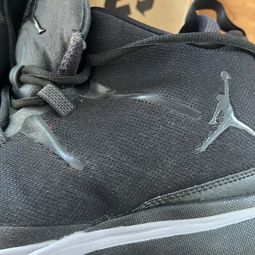 Nike Men’s Air Jordan TC black and gray size 12.5 - Picture 14 of 17